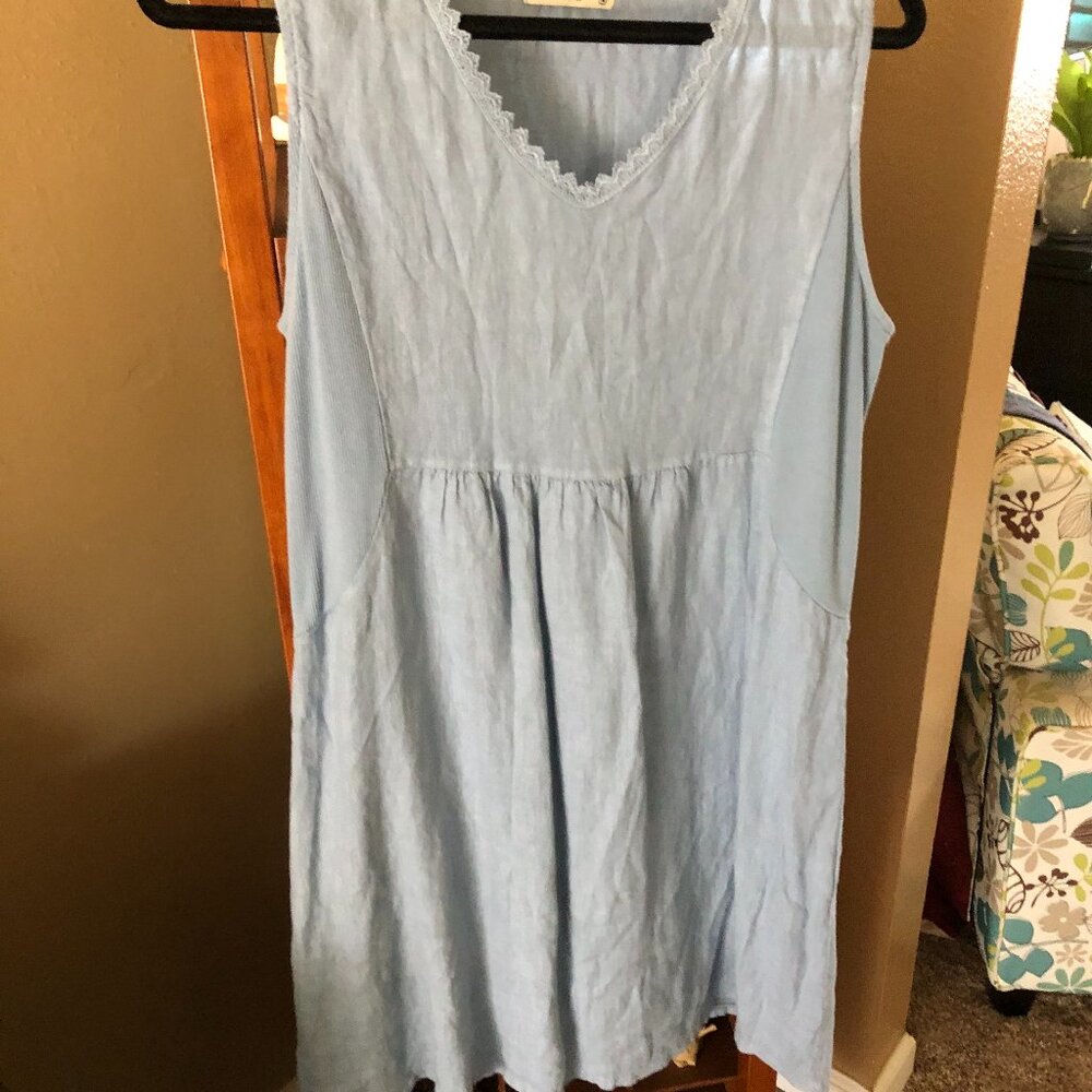 TAHARI WHITE & BLUE SUN DRESS